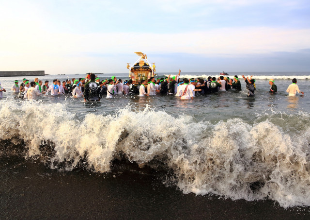 茅ヶ崎市「祭日は海の日」